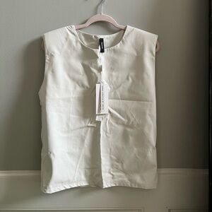 NWT VENTI6 Padded Faux Leather Tank White Size M